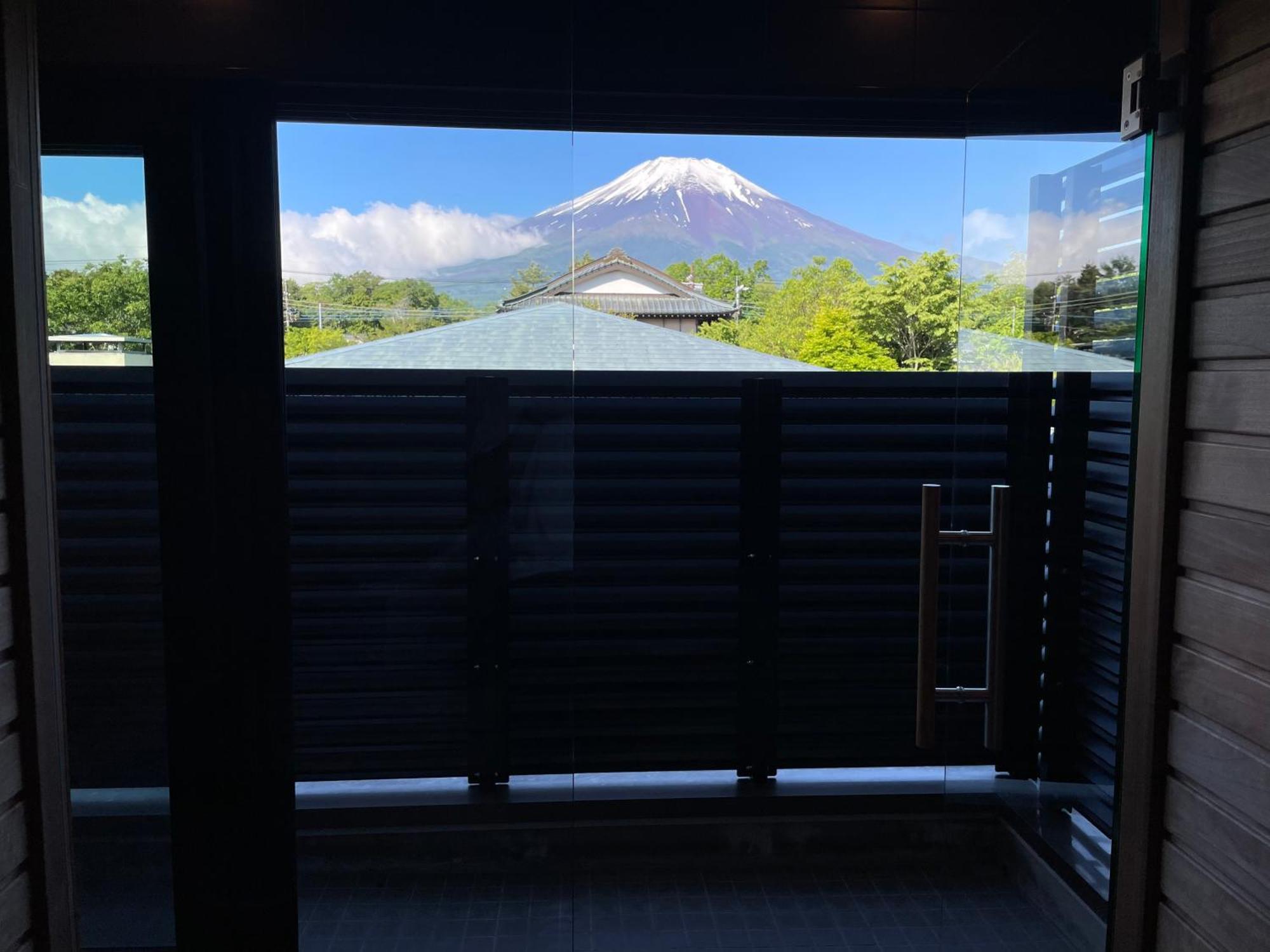 Mt Fuji View And Private Sauna Ryokan Shizuku Yamanakako Buitenkant foto