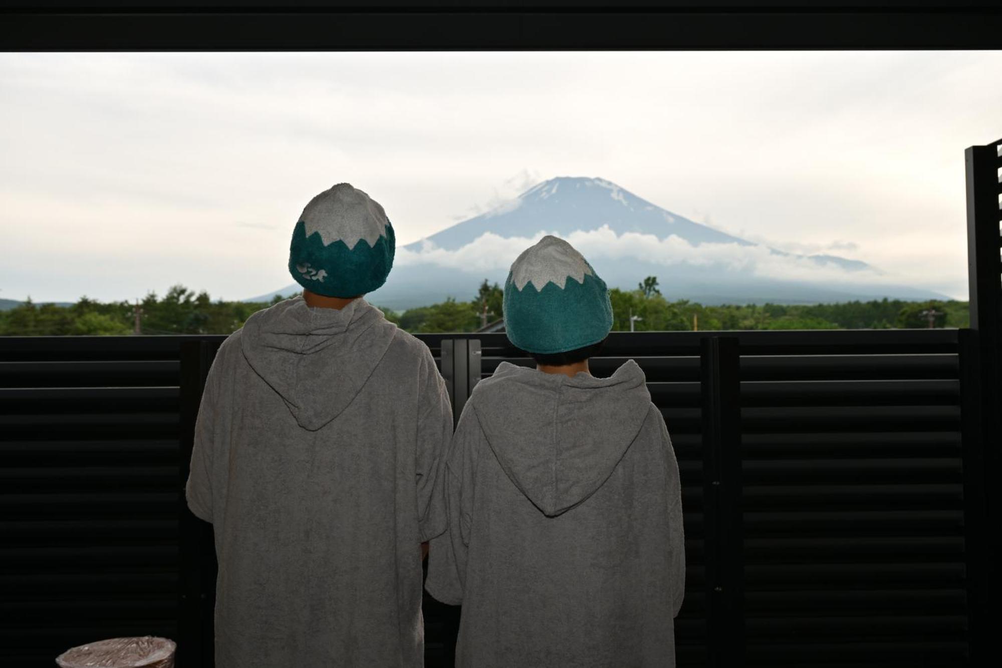 Mt Fuji View And Private Sauna Ryokan Shizuku Yamanakako Buitenkant foto